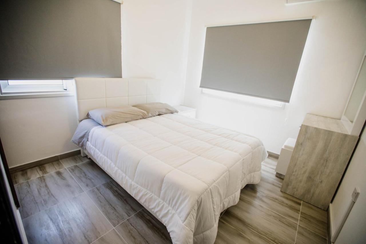 Twins Apartments Κάτω Πύργος Εξωτερικό φωτογραφία